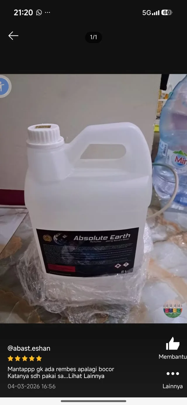 Parfum dengan aroma tahan lama